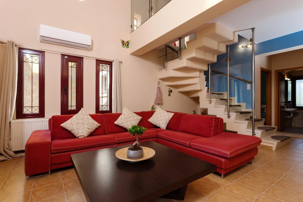 Evalexia Villa - Luxury Villa With Private Pool Near Laganas Perfect For Groups By Villa Mana Gers Kalamákion エクステリア 写真